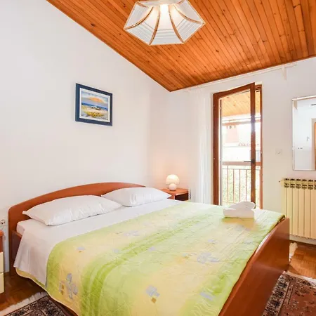 Apartment Darinka Pula