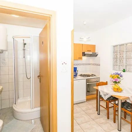 Darinka Apartment *